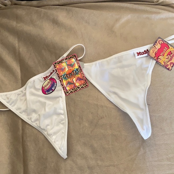 New Years BlowOut🎉4 for $12 Sexy and comfy undies Buy these 2+get 2 other Free! - Picture 1 of 3